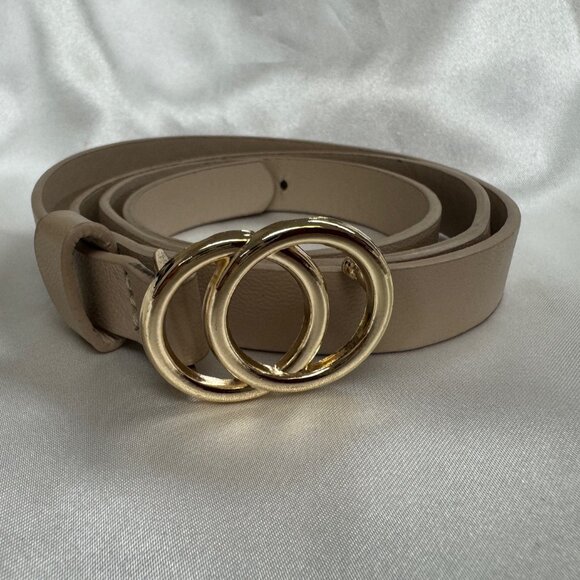 NWOT Women's Tan Belt with Gold Buckle - Picture 1 of 4
